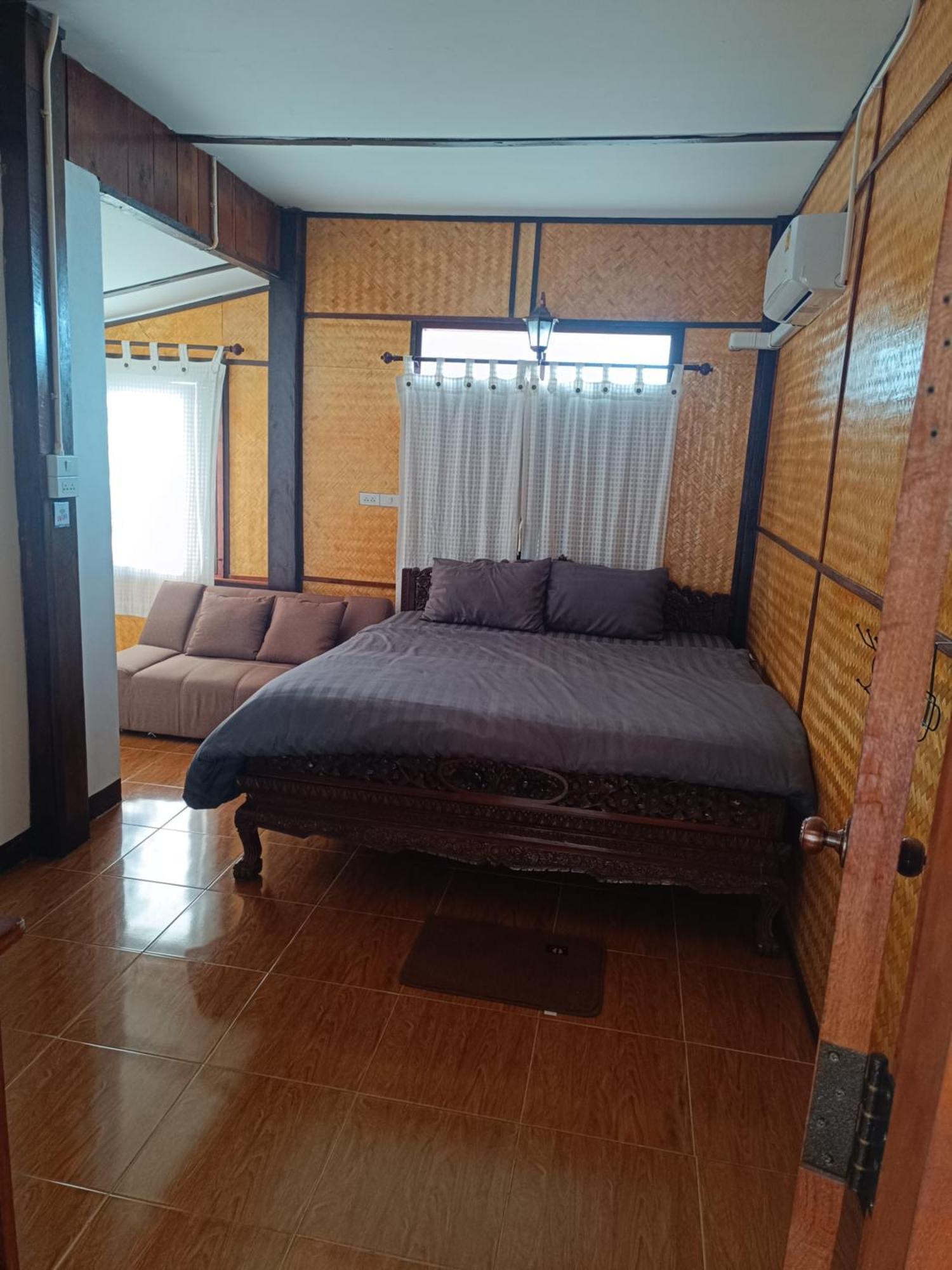ม่วนใจ๋ปันสุข โฮมสเตย์แอนคาเฟ่ Muanjai Punsuk Homestay And Cafe Chom Thong Exteriör bild